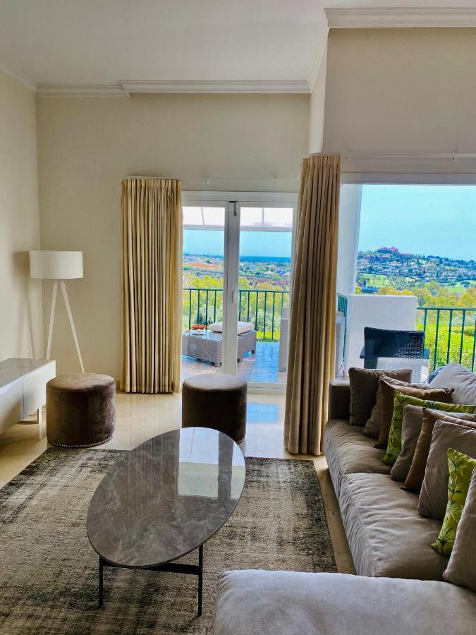 Luxury 3 Bedroom House At La Quinta Golf Course Ocean And Mountain View Benahavis Exterior photo