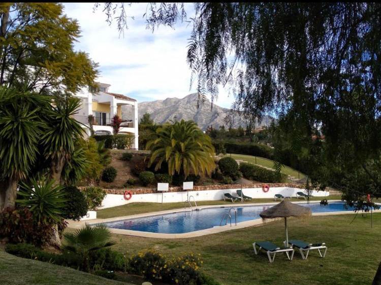 Luxury 3 Bedroom House At La Quinta Golf Course Ocean And Mountain View Benahavis Exterior photo